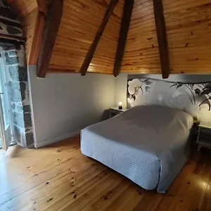 4 Personnes Dans Le Cantal Animaux Bienvenus Lascelle